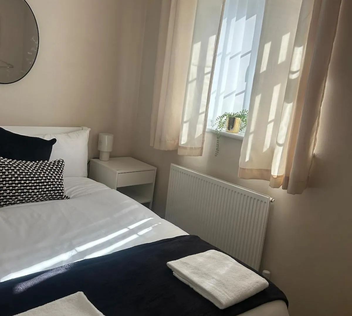The Canal House Summer Getaway City Centre Cardiff Bay With Parking Birleşik Krallık